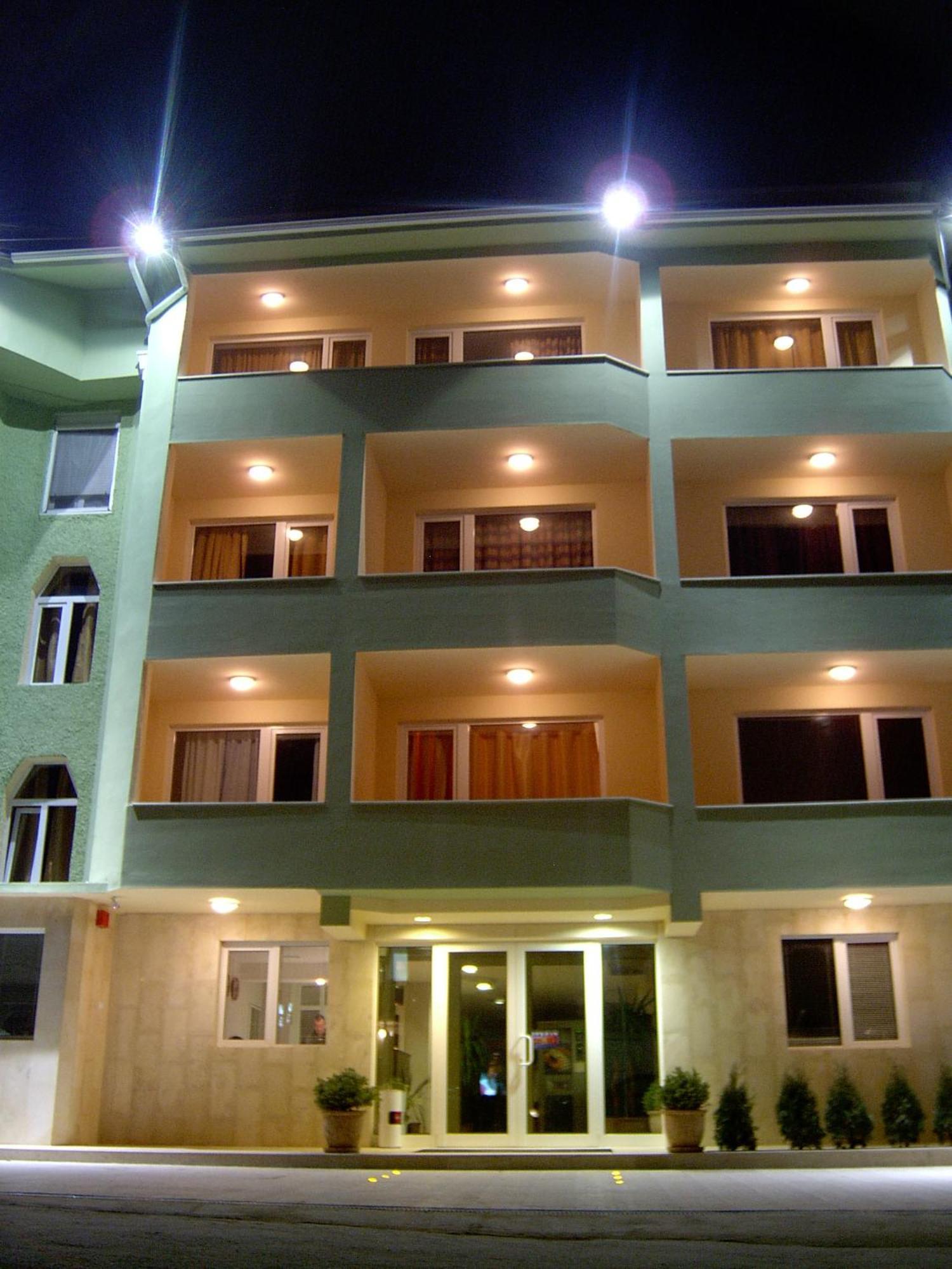 Paralax Hotel فارنا المظهر الخارجي الصورة