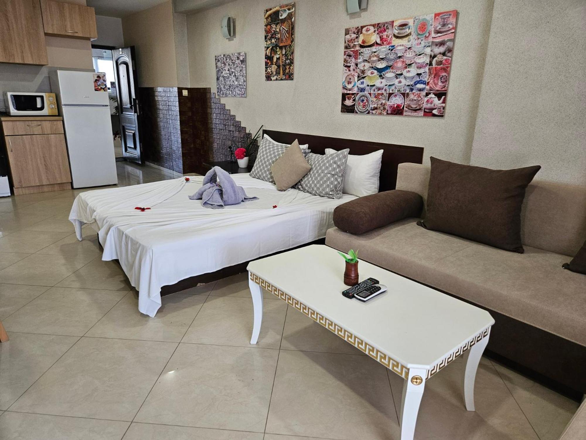 Paralax Hotel فارنا المظهر الخارجي الصورة