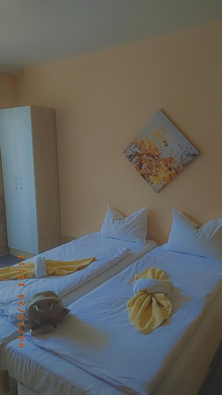Paralax Hotel فارنا المظهر الخارجي الصورة